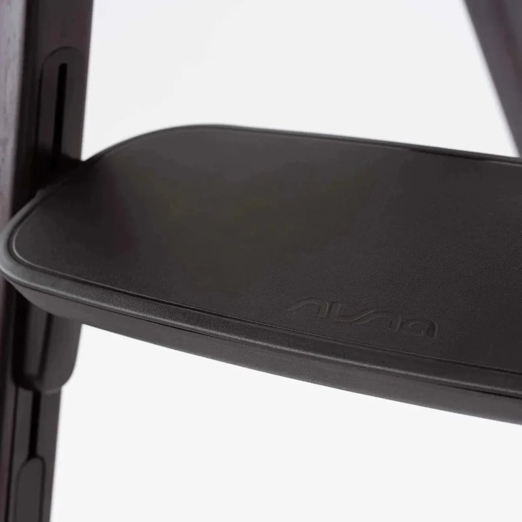 Nuna Bryn Highchair - Metro