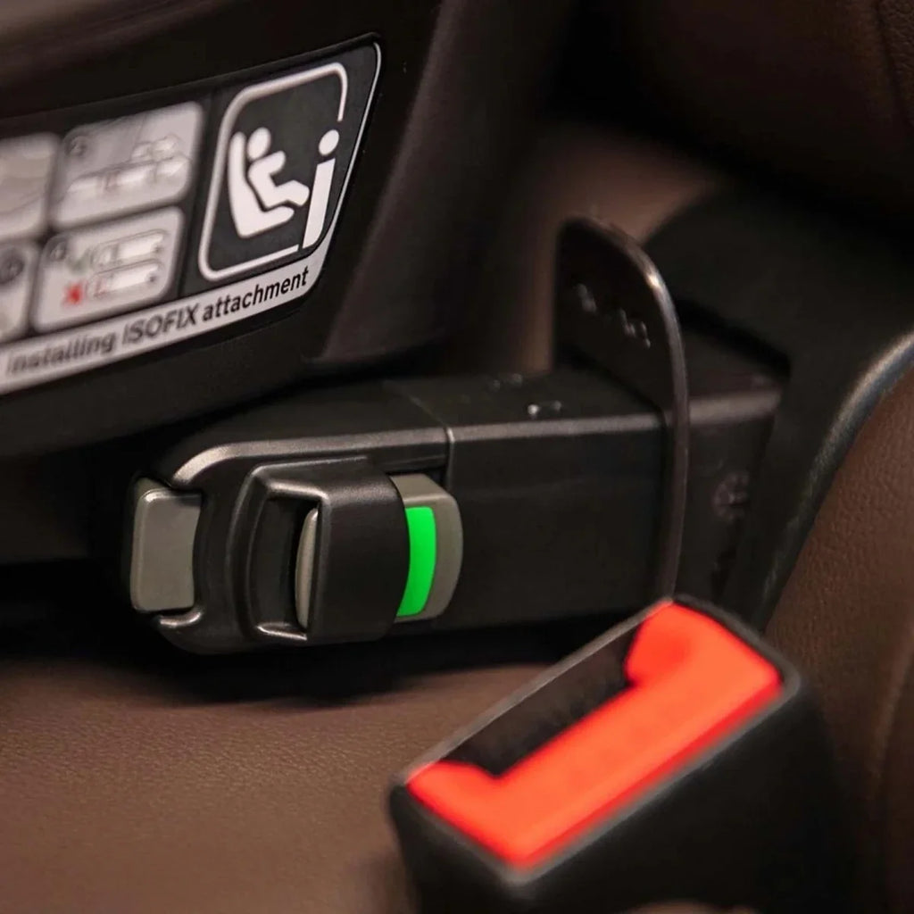 Nuna BASE Curv Rotating Slide ISOFIX Base