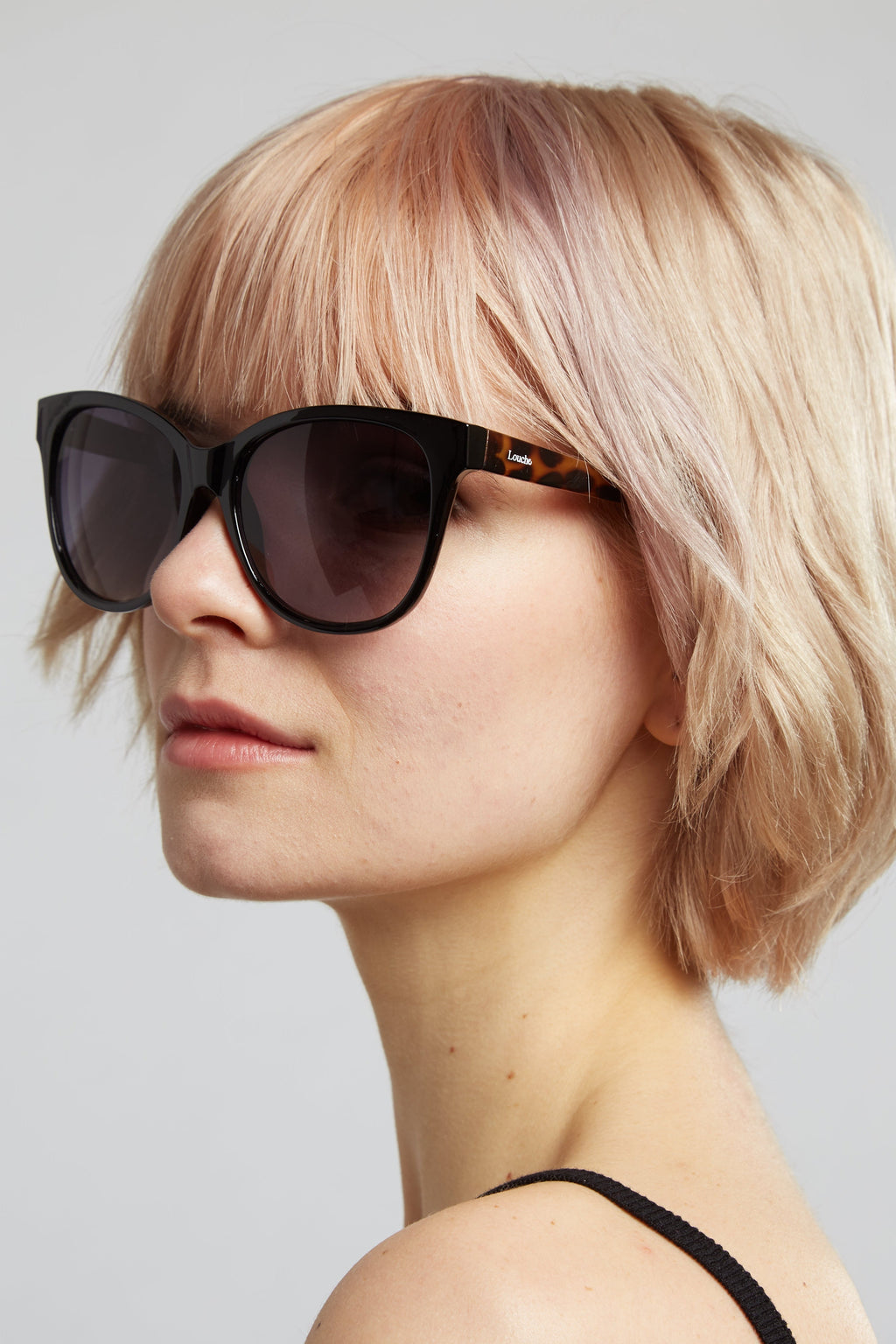 Louche Nikki Sunglasses - Black