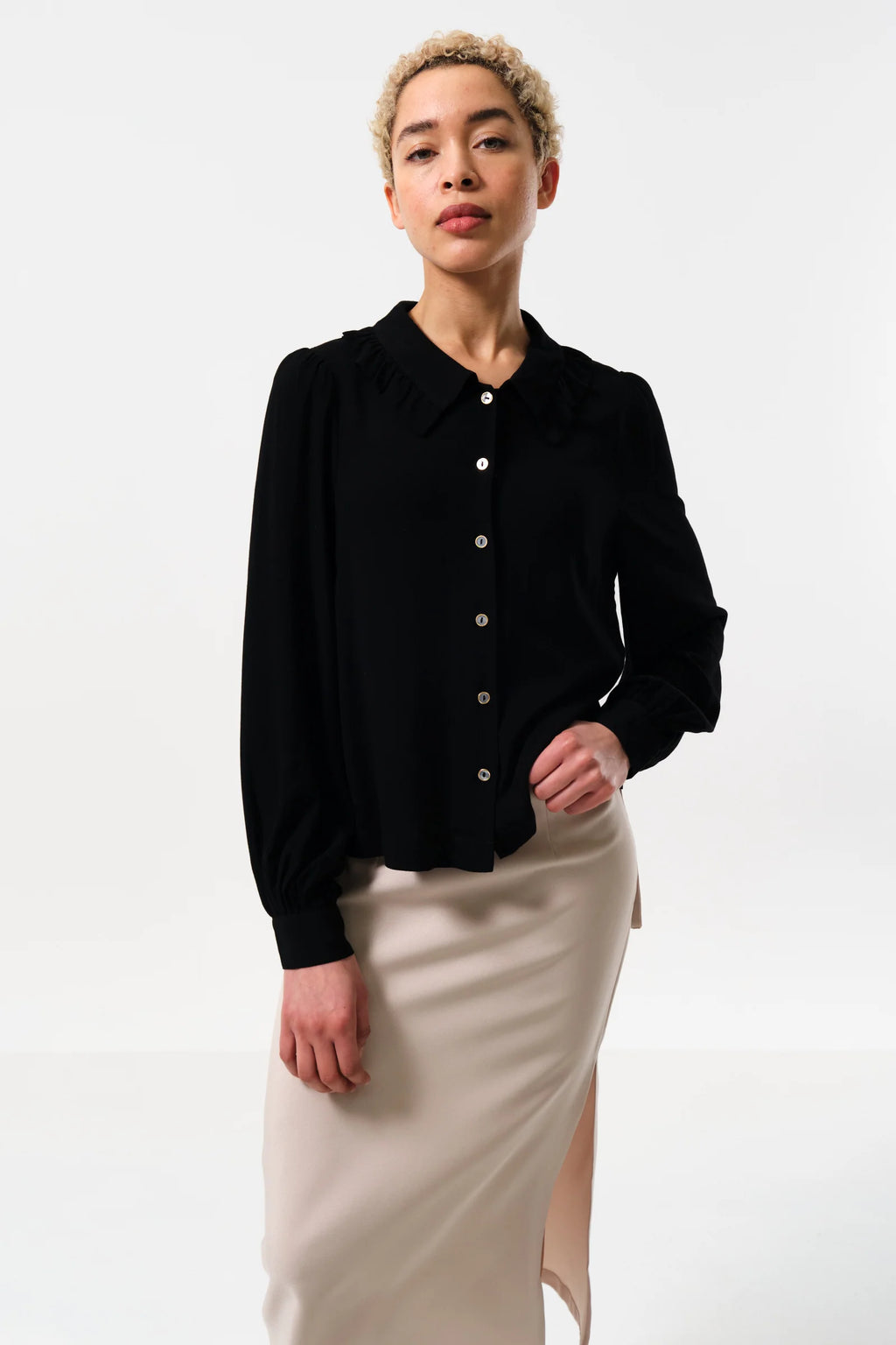 Padma Long Sleeve Shirt in Black