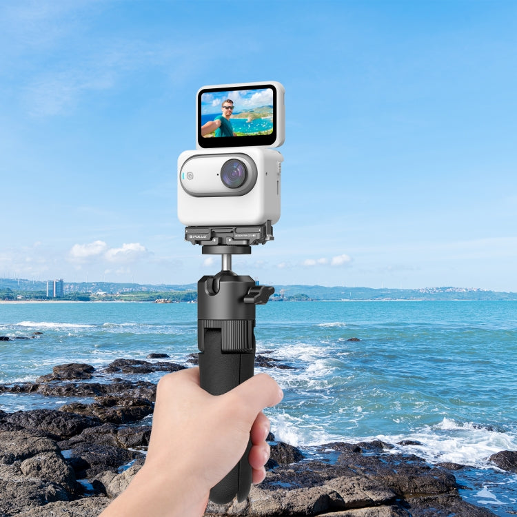 For Insta360 GO3 PULUZ Magnetic ABS Quick Release Base Mount (Black)