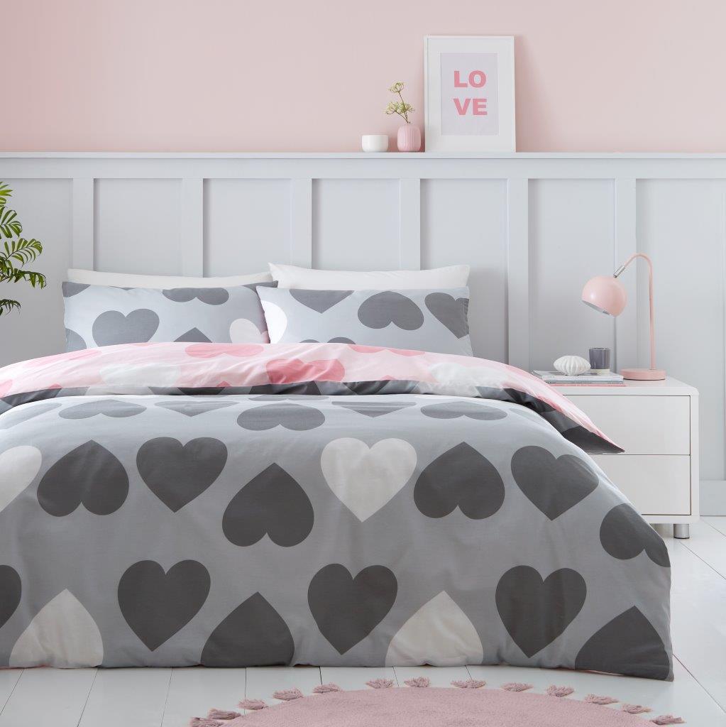 PRETTY HEARTS