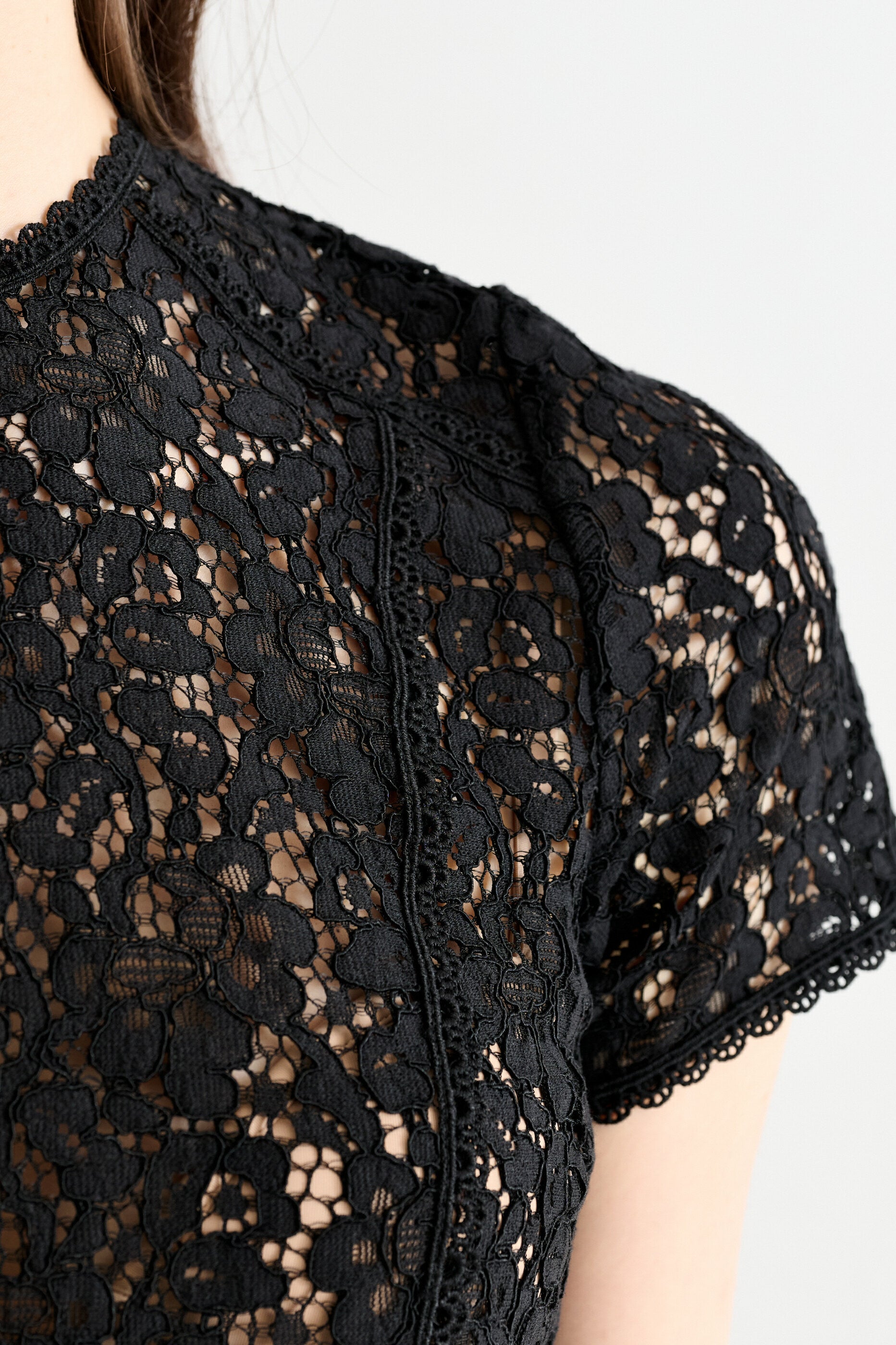 Rufaro Lace Trim Short Sleeve Blouse - Black