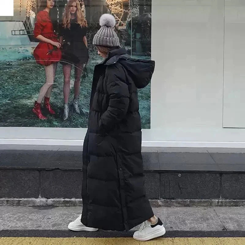 Women's Thickened Padded Cotton Parka Over-The-Knee Long Black down Coat Winter Warm Fashion Zipper Closure Slim Fit Female Jacket