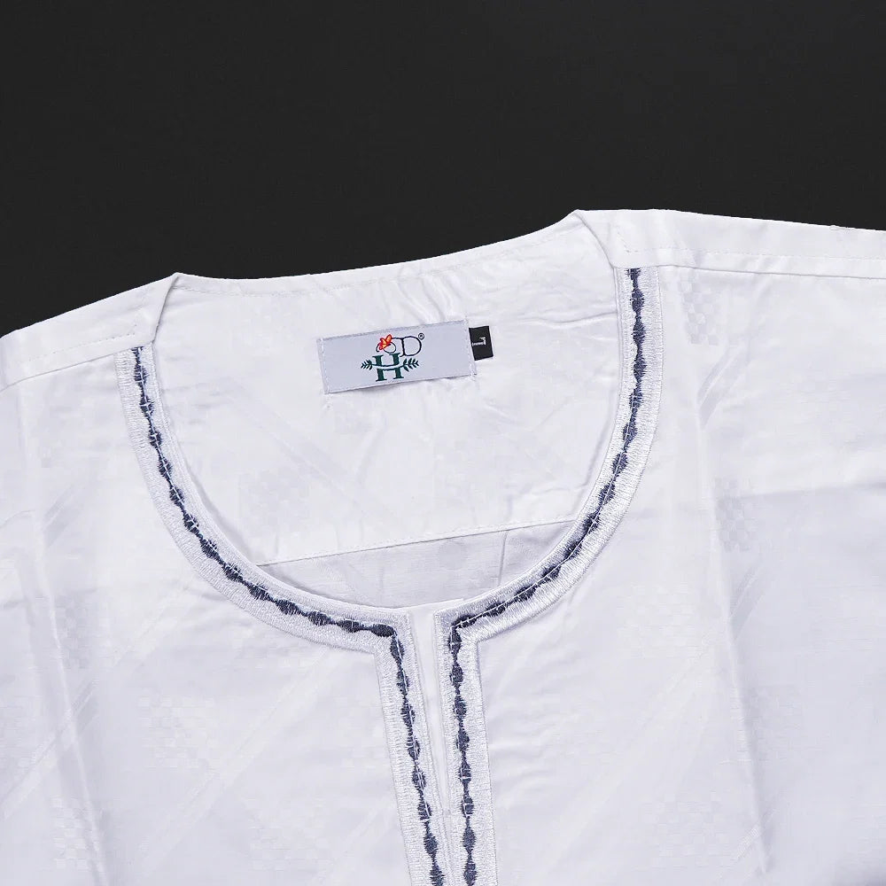 African Clothes for Men Traditional Rich Bazin Original Embroidery White Clothing Men 3 PCS Set Wedding Party Occasion 2024