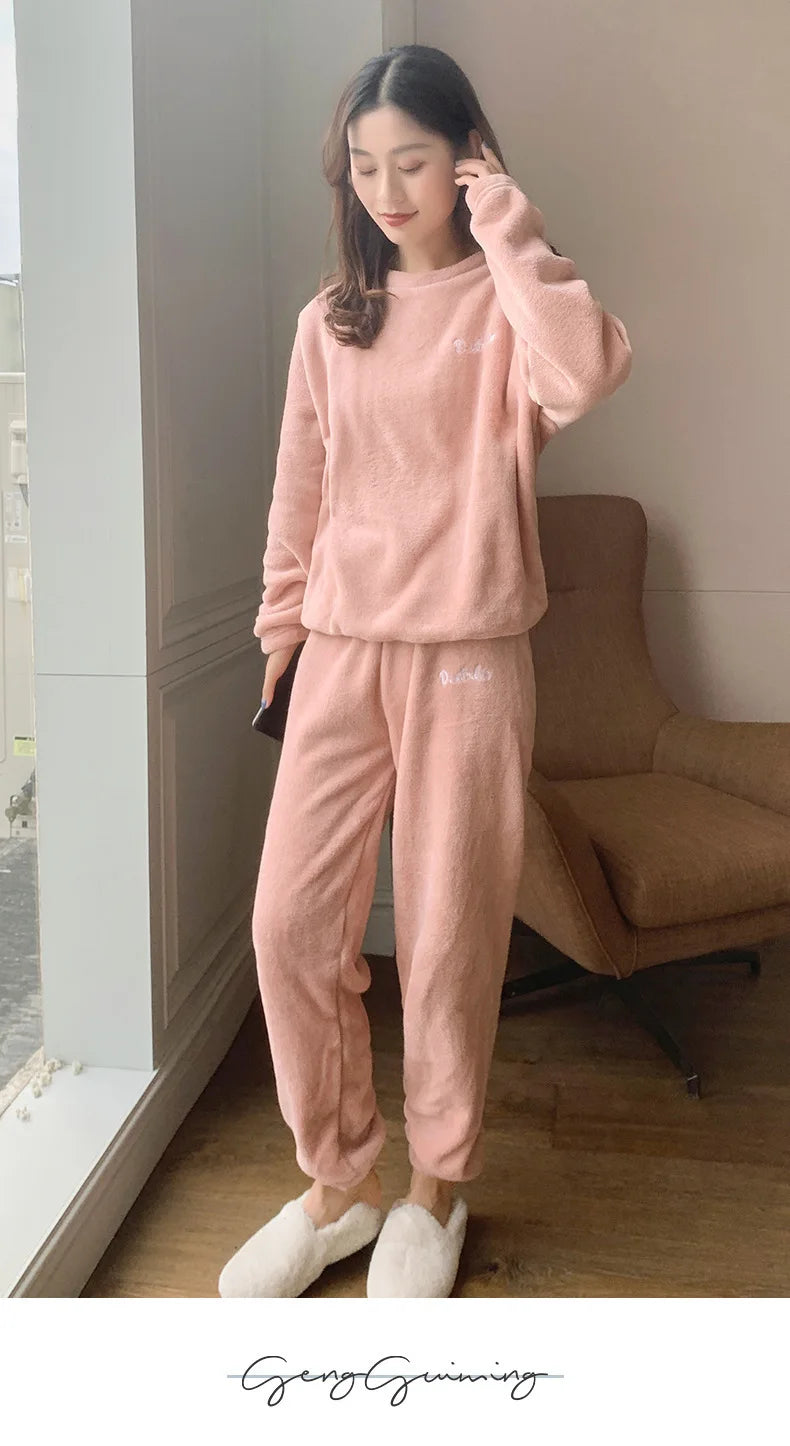 Double-Sided Coral Fleece Pajama Set Thickened Warm Leisure Wear for Autumn Winter Comfortable Polyester Sleepwear