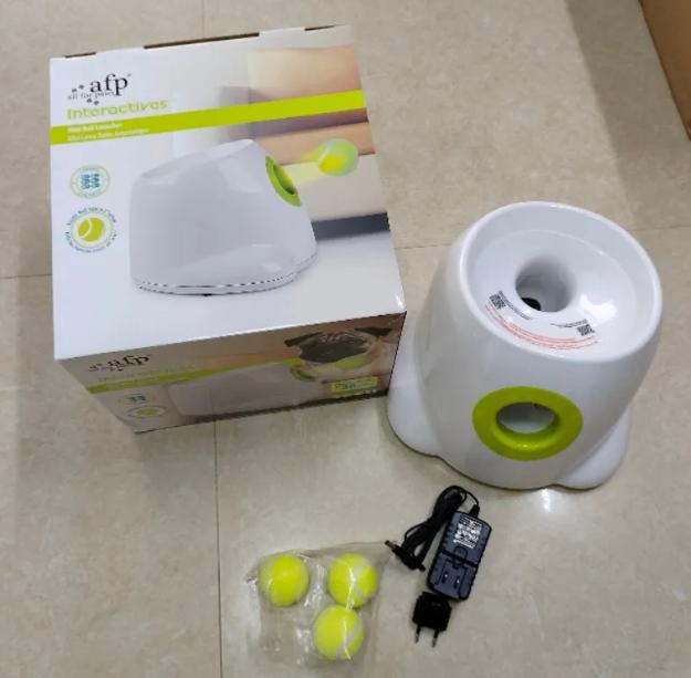 Dog Ball Launcher & Fetch Thrower | Interactive Tennis Ball Toy