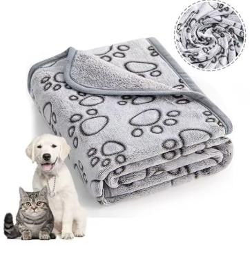 Soft Fluffy Pet Blanket with Cartoon Pattern
