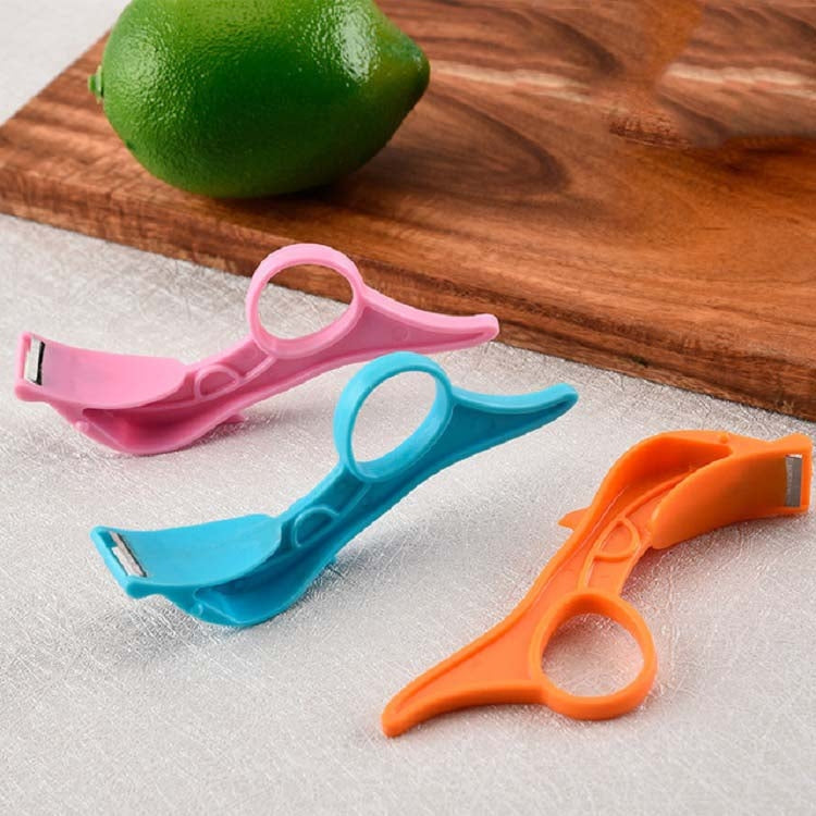 Kitchen Fruit Peeler Stainless Steel Peeling Knife Random Color Delivery