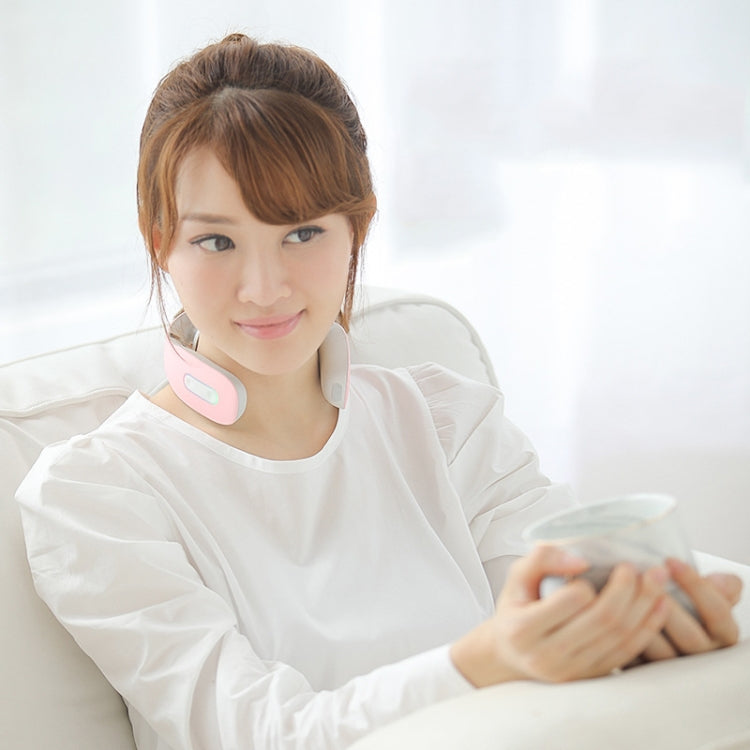 Neck Protector Intelligent Wireless Meridian Electric Physiotherapy Pulse Shoulder and Neck Massager, Style:English Voice Broadcast(Glutinous Rice White)
