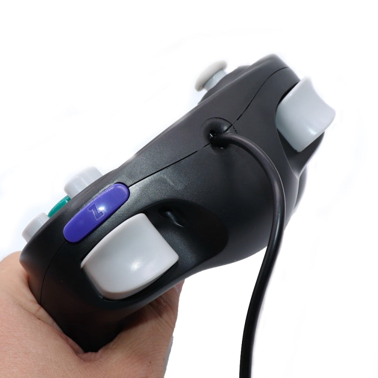 2 PCS Single Point Vibrating Controller Wired Game Controller For Nintendo NGC / Wii, Product color: White