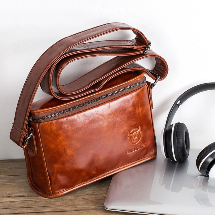 BULL CAPTAIN Leather Shoulder Messenger Bag For Men(Brown)