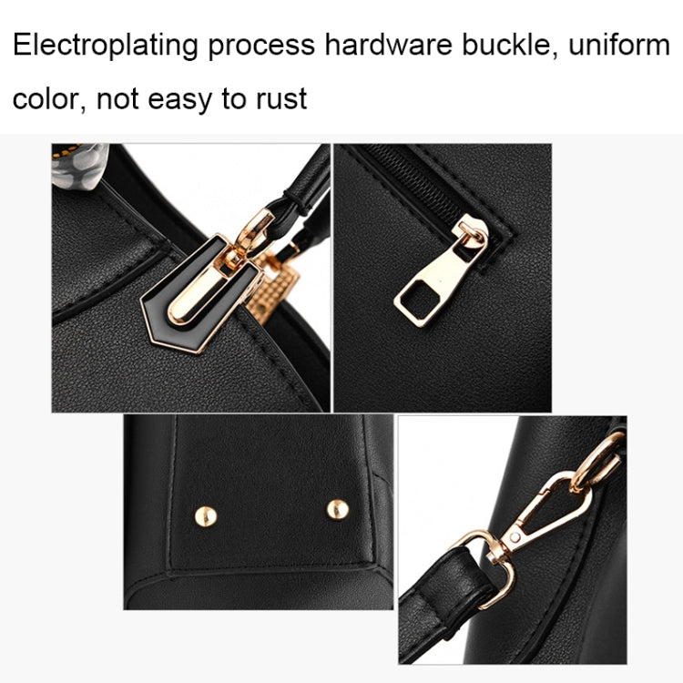 378 Three-dimensional Carved Ladies Handbag(Black)