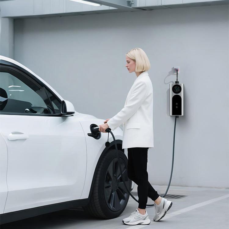 European Standard Portable Car Charger With Display Portable AC Charging Cable For Home Use, 7KW, 3.5KW, 11KW, 22KW