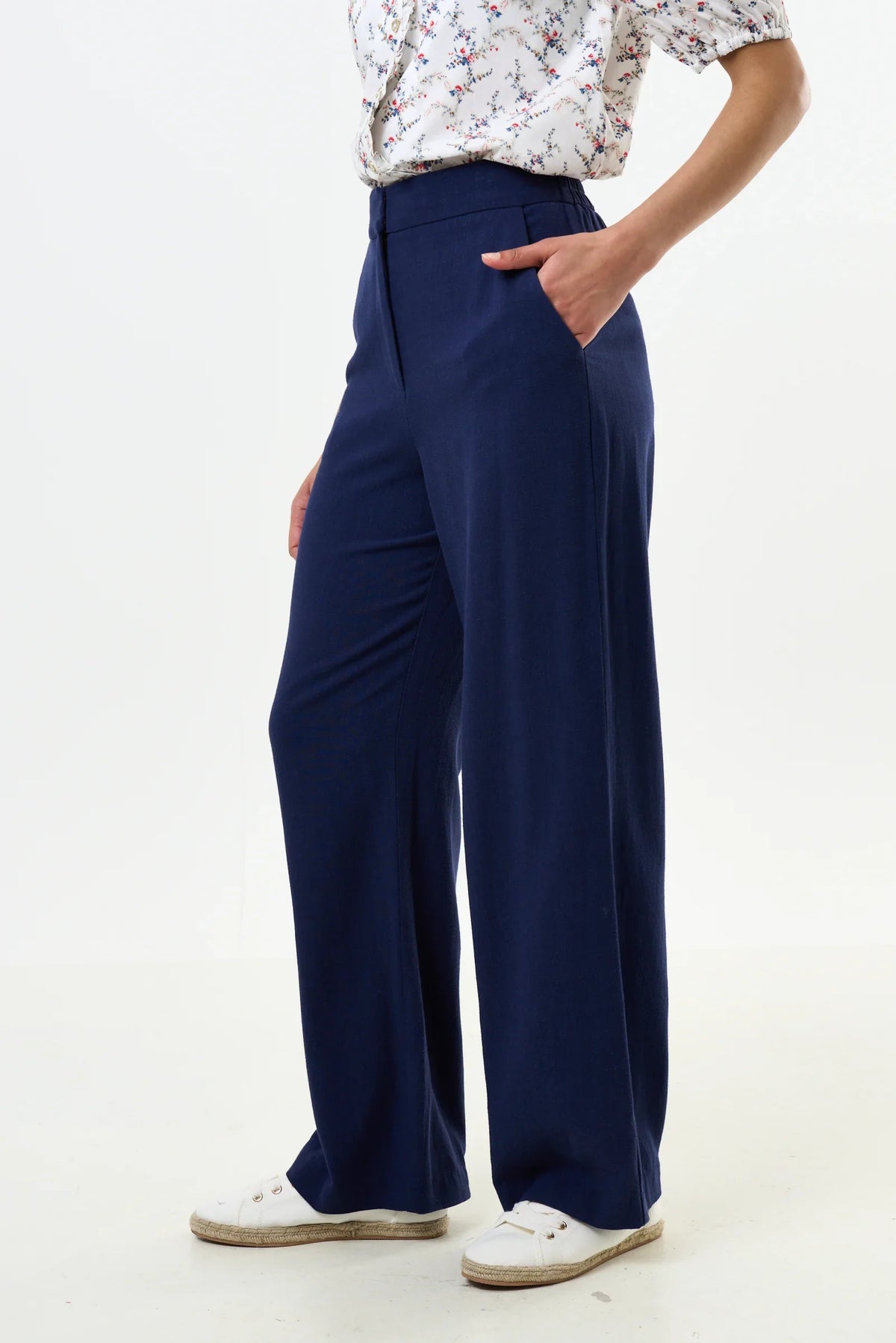 Tilde Linen Mix Straight Leg Trousers - Navy