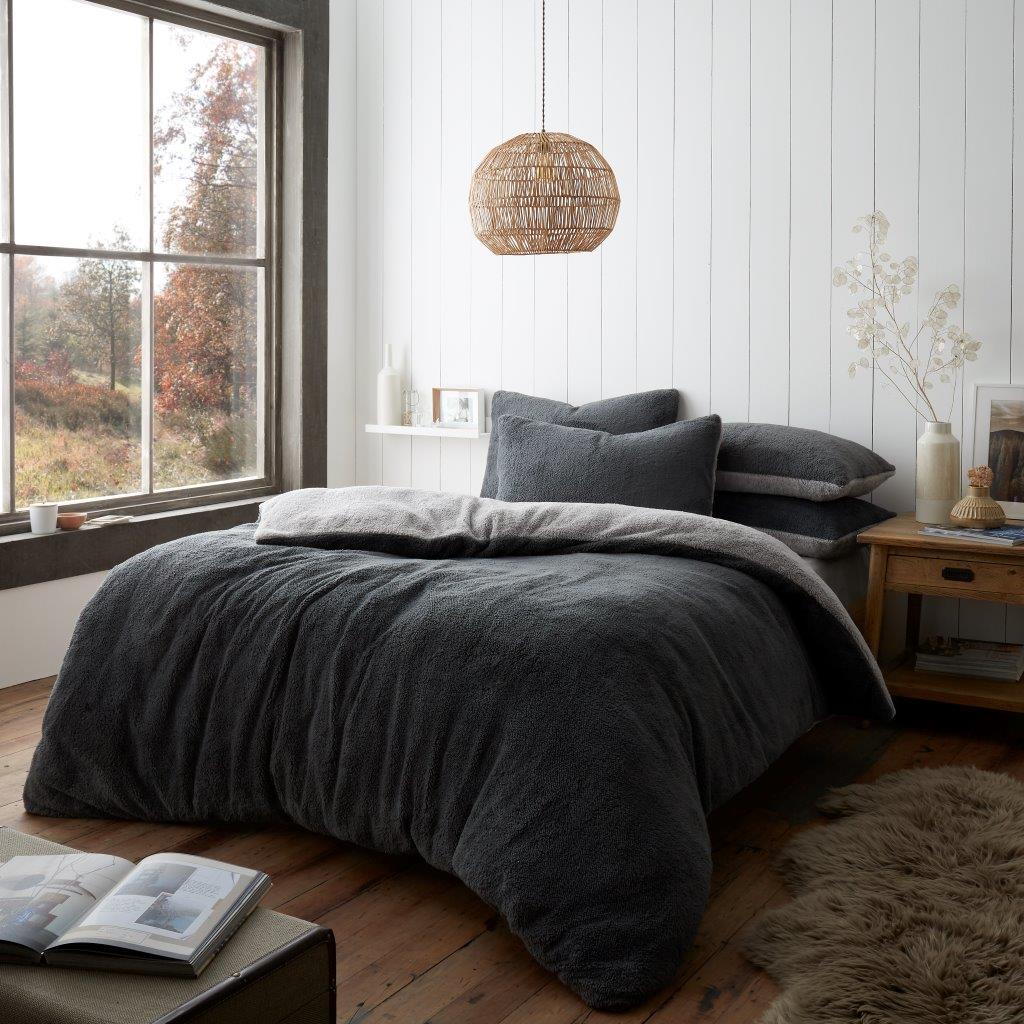 REVERSIBLE