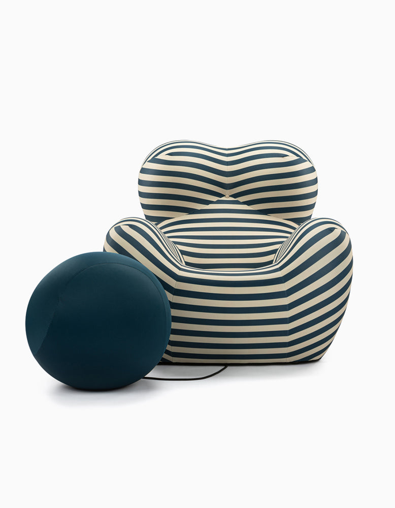 Up50 Armchair With A Ball Stool, Blue&Red