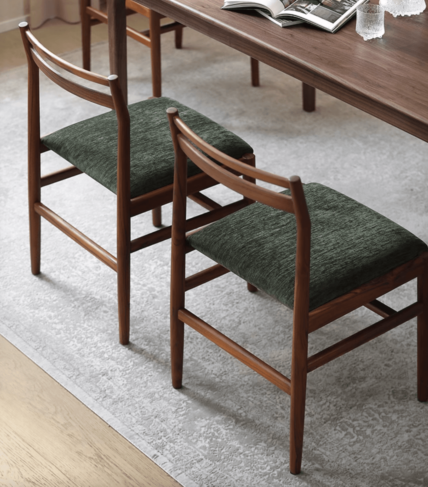 Classic Itao Dining Chair, Oak