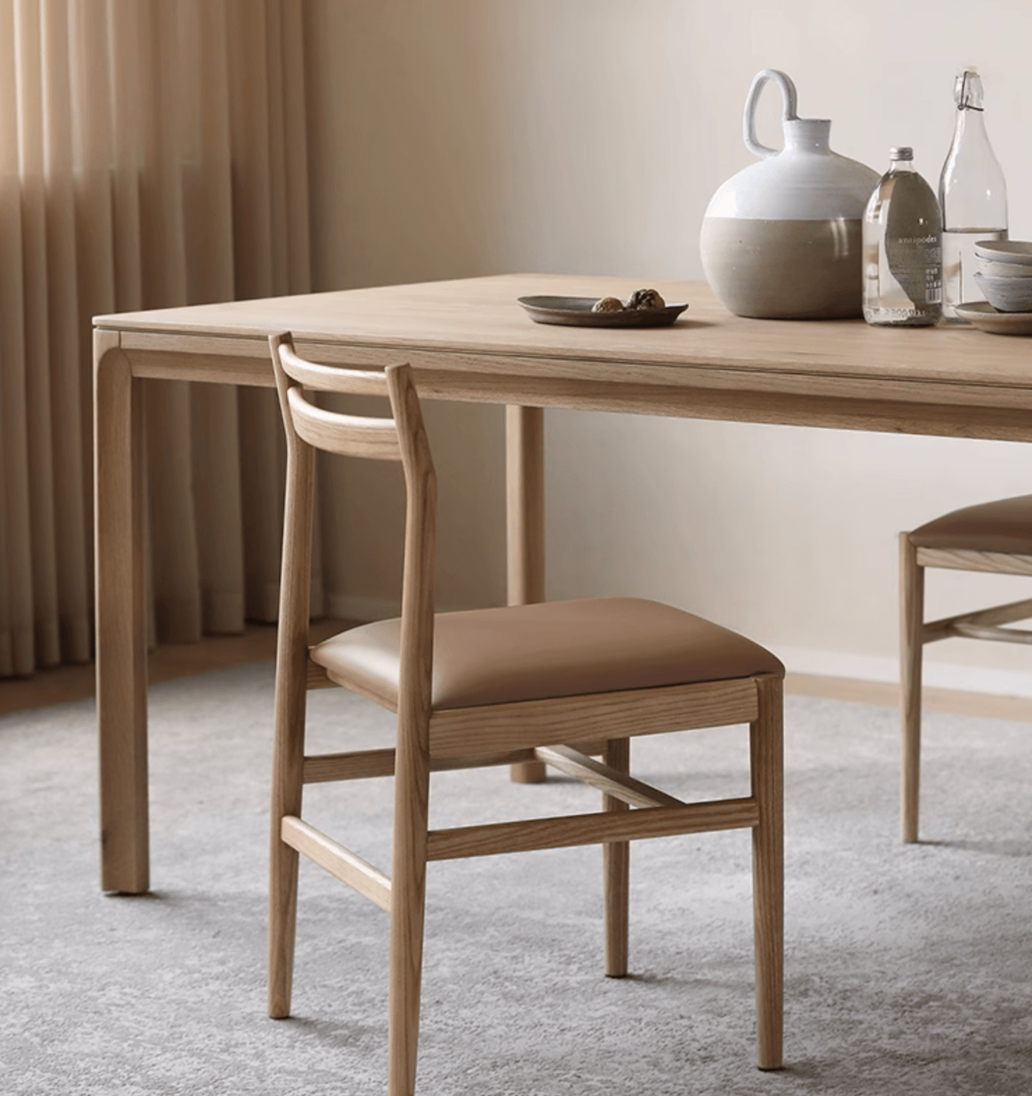 Classic Itao Dining Chair, Oak