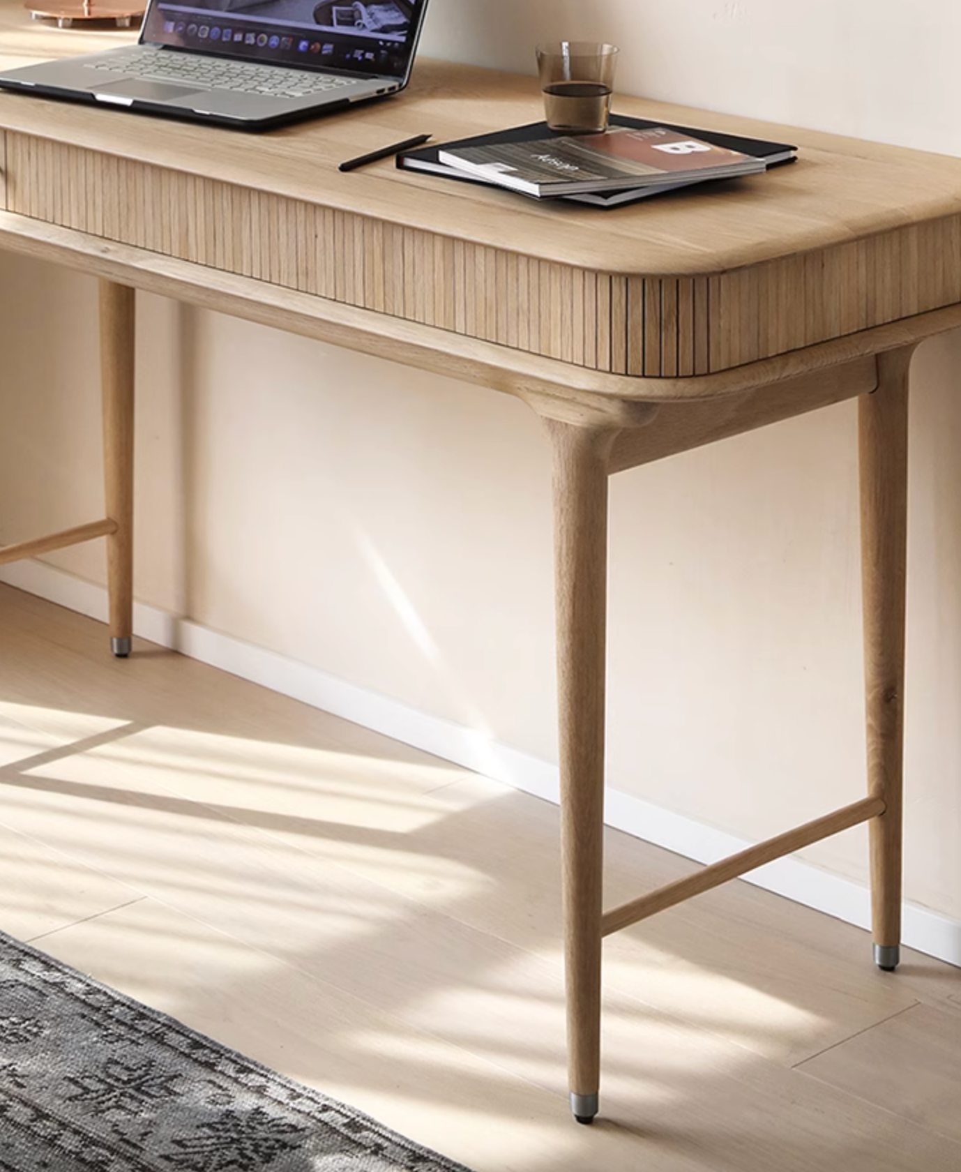 Hermosa E10 Office Desk