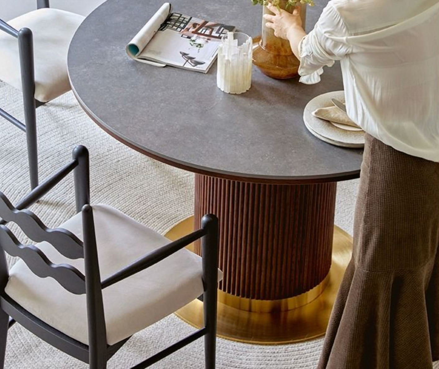 Bek Round Dining Table, Brown