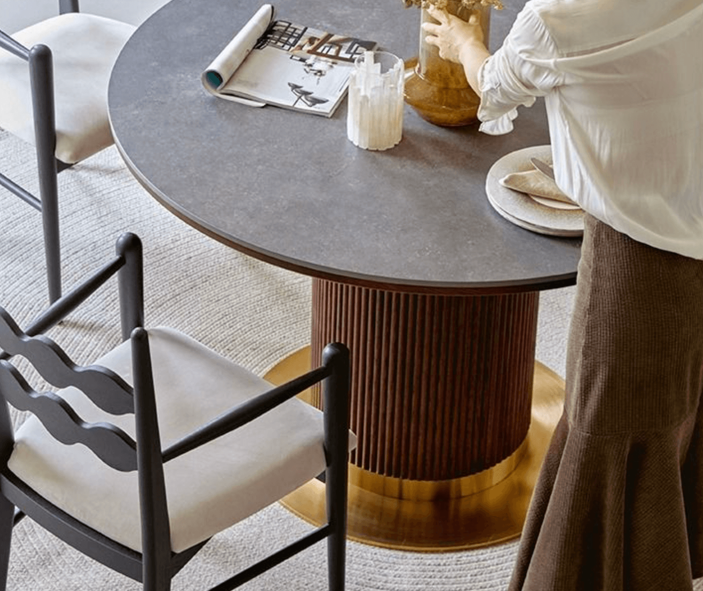 Bek Round Dining Table, Brown