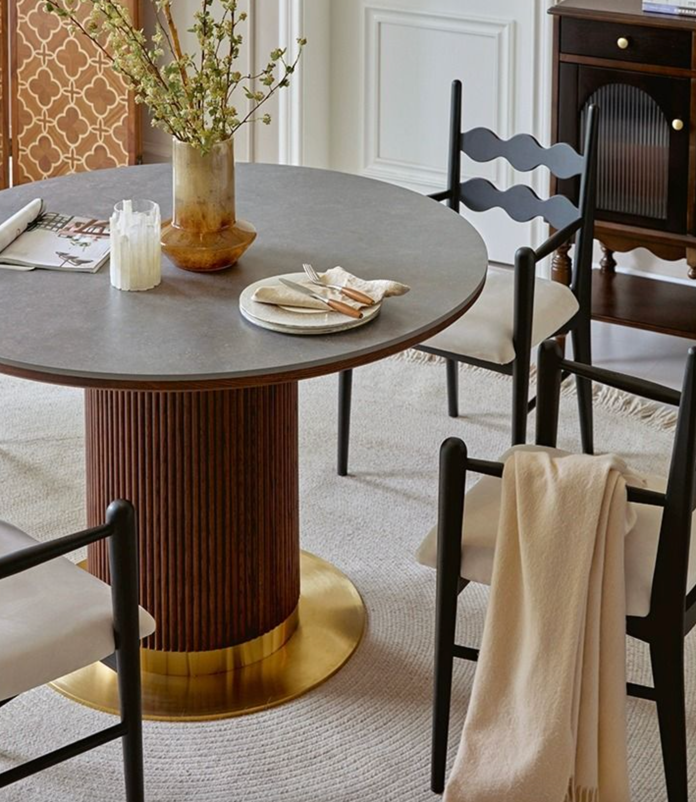 Bek Round Dining Table, Brown