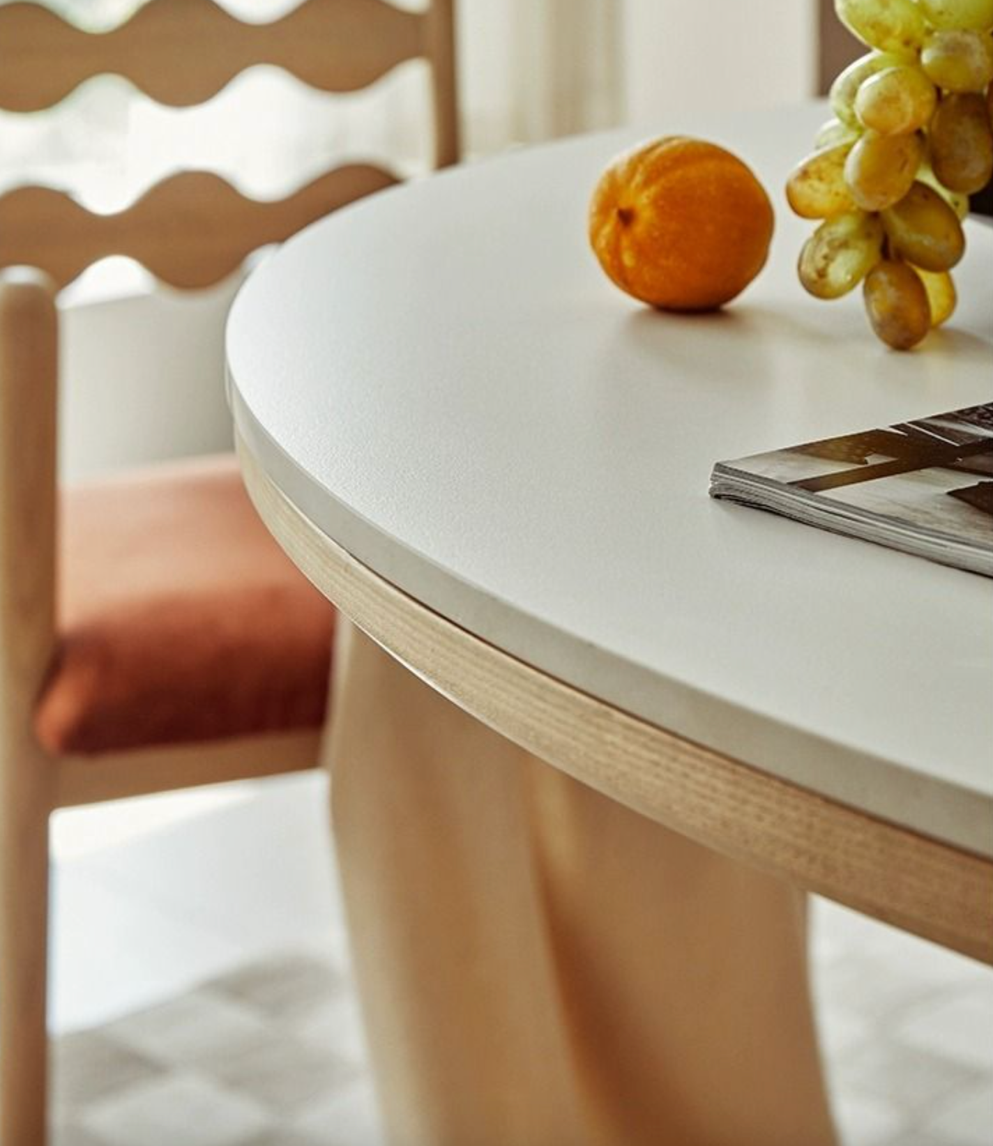 Bek Round Dining Table, White