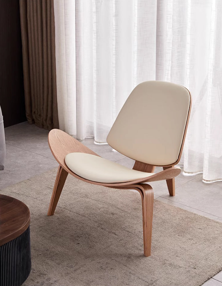 Hans Wegner CH07 Shell Chair, Brown & Oak