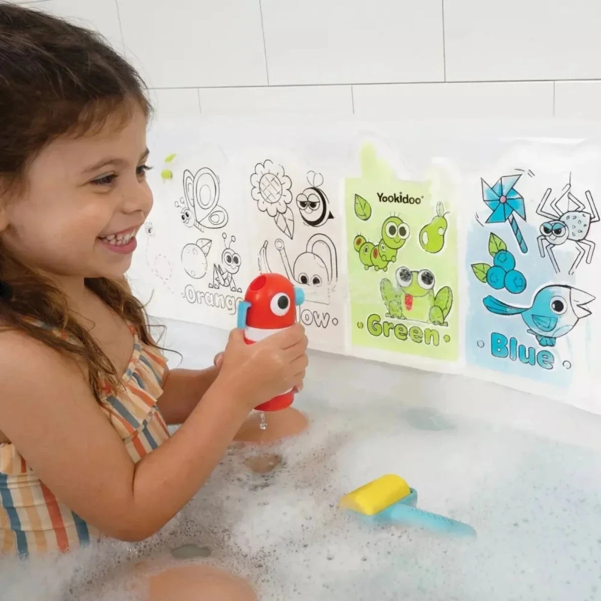 Yookidoo Spray 'N' Roll Magic Bath Book