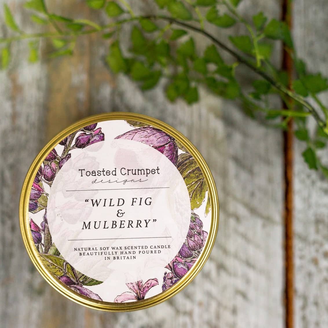 Wild Fig & Mulberry Candle in a Matt Gold Tin
