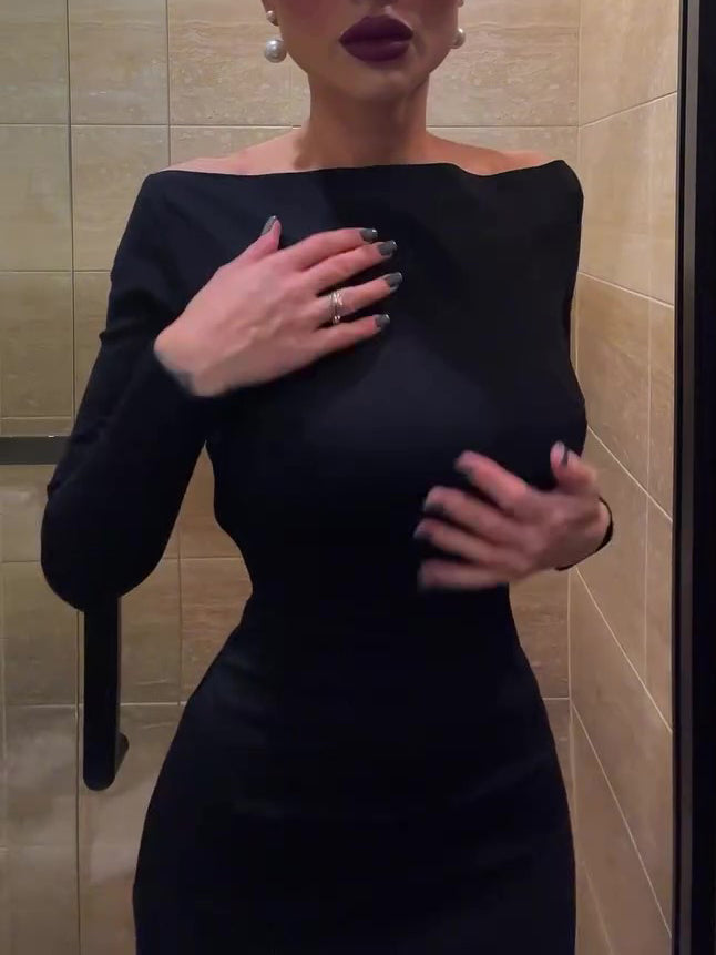 Black Backless Long Sleeve Maxi Dress