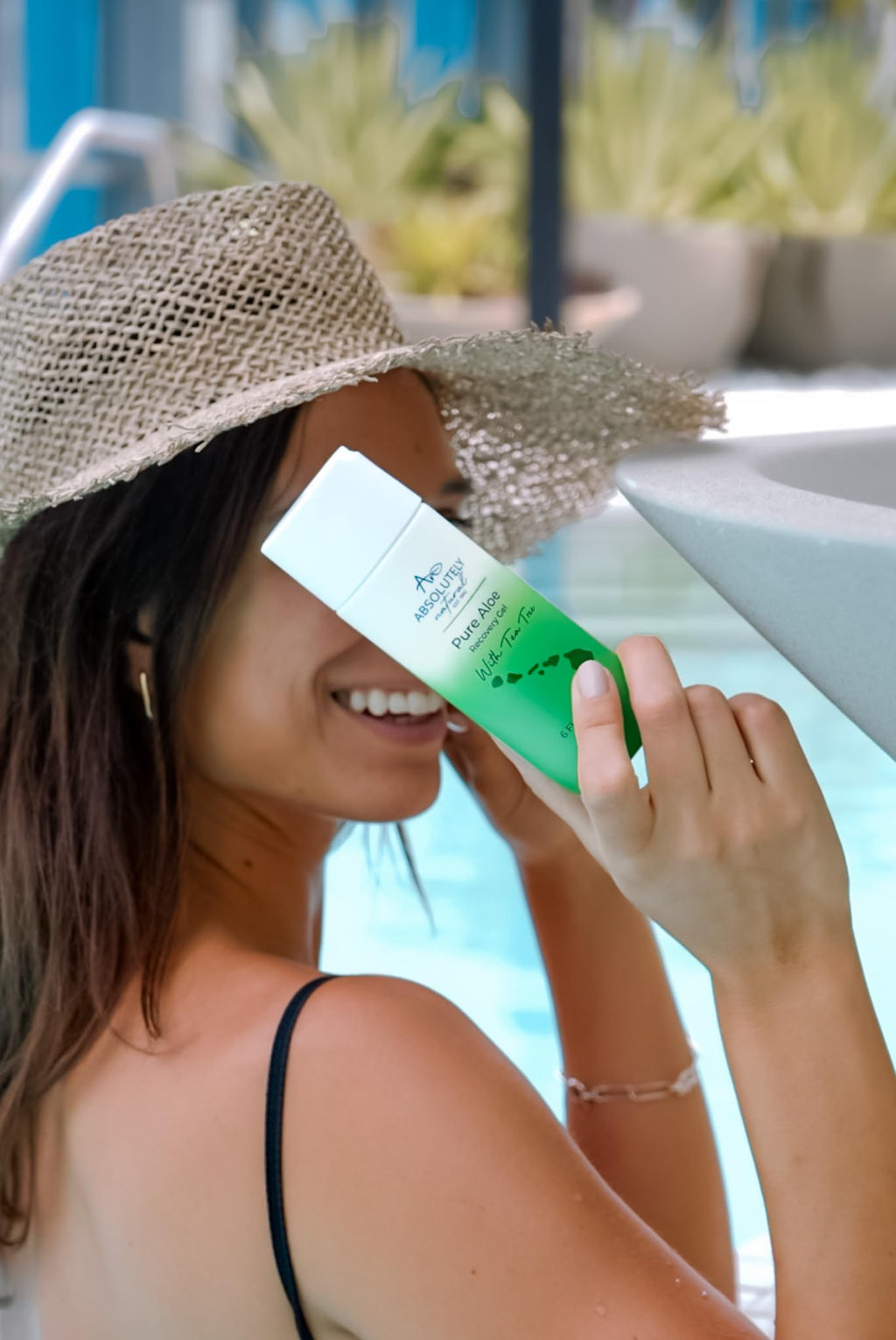 Absolutely Natural | 100% Pure Aloe Vera Cooling Gel for Sunburn Relief & Skin Comfort (6 oz)