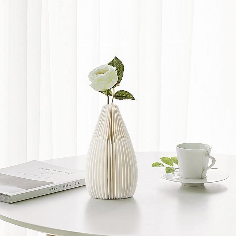 Accordion Vase, Kraft Paper