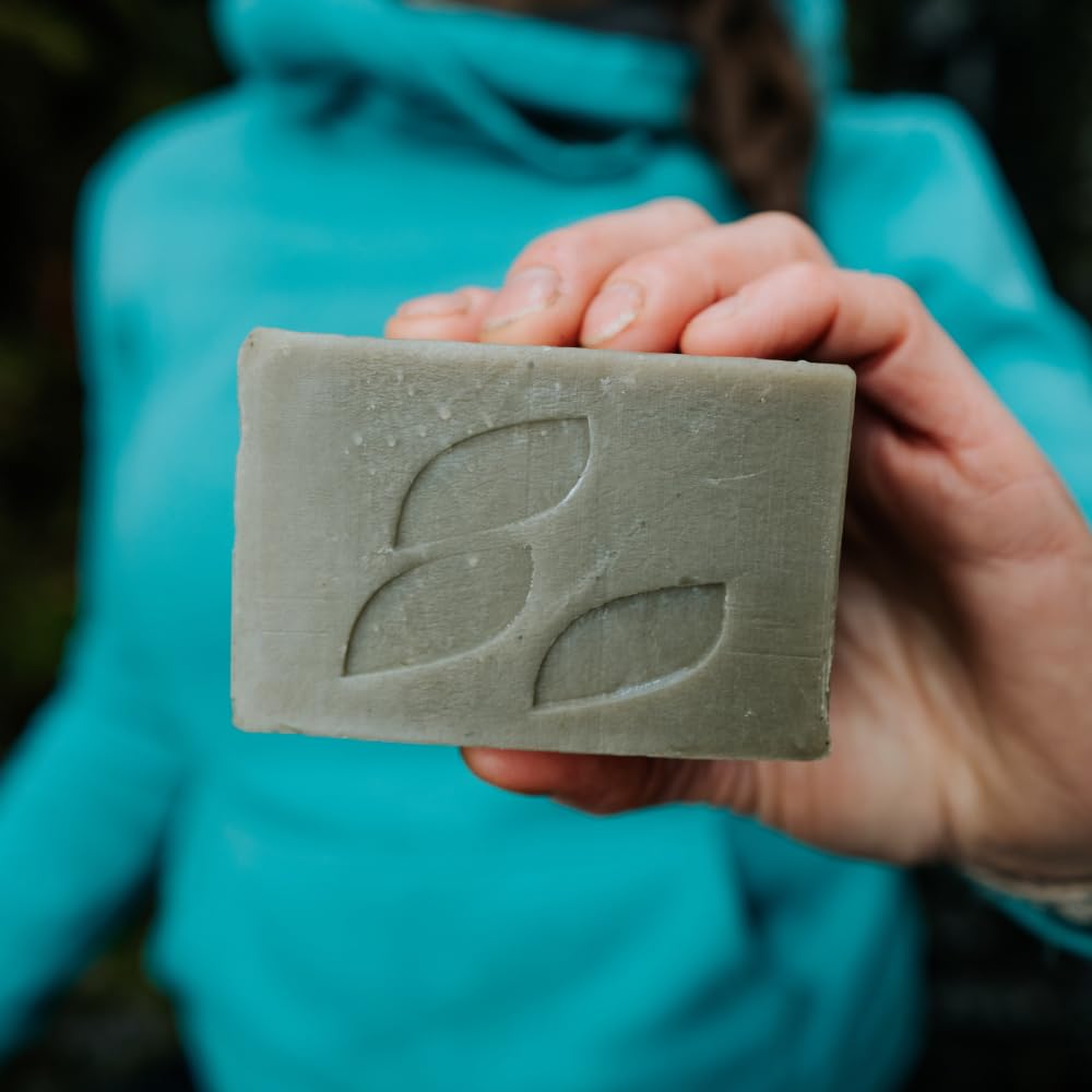 Alaska Glacial Essentials Cold-Process Mineral Clay Soap Bar with Thieves Blend – 2 Pack