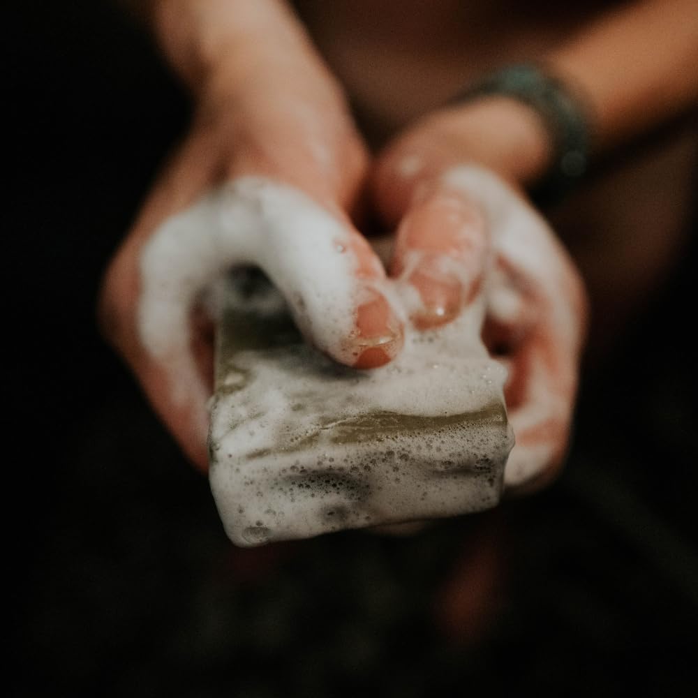 Alaska Glacial Essentials Cold-Process Mineral Clay Soap Bar with Thieves Blend – 2 Pack
