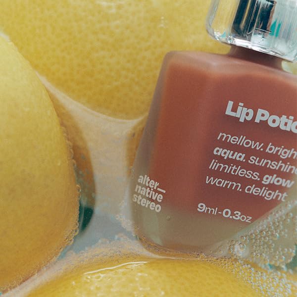 Lip Potion Aqua Glow No.1 Lemon Balm | Hydrating, Non-Sticky Gloss by Alternativestereo