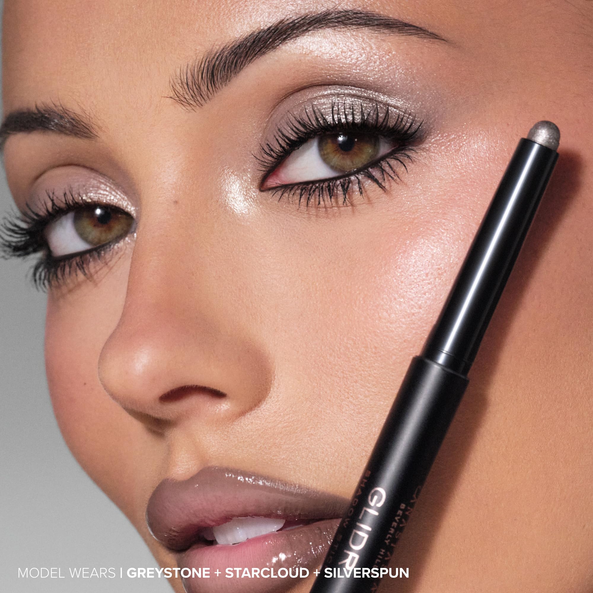 Anastasia Beverly Hills GLIDR Shadow Stick in Hot Sand