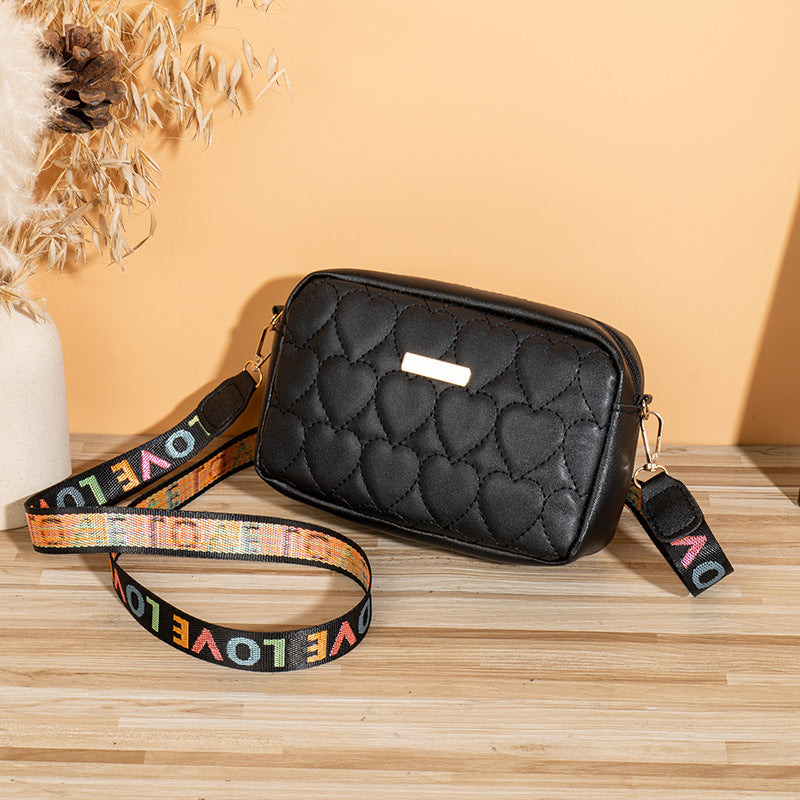 All-matching Casual Heart-shaped Embroidered Bag