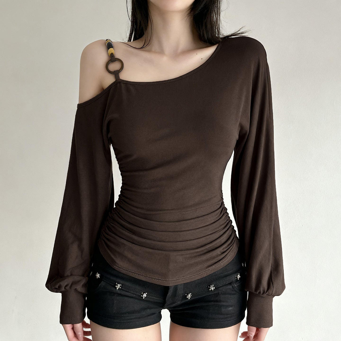 Vintage Off-shoulder Beaded-strapped Lantern-sleeve T-shirt