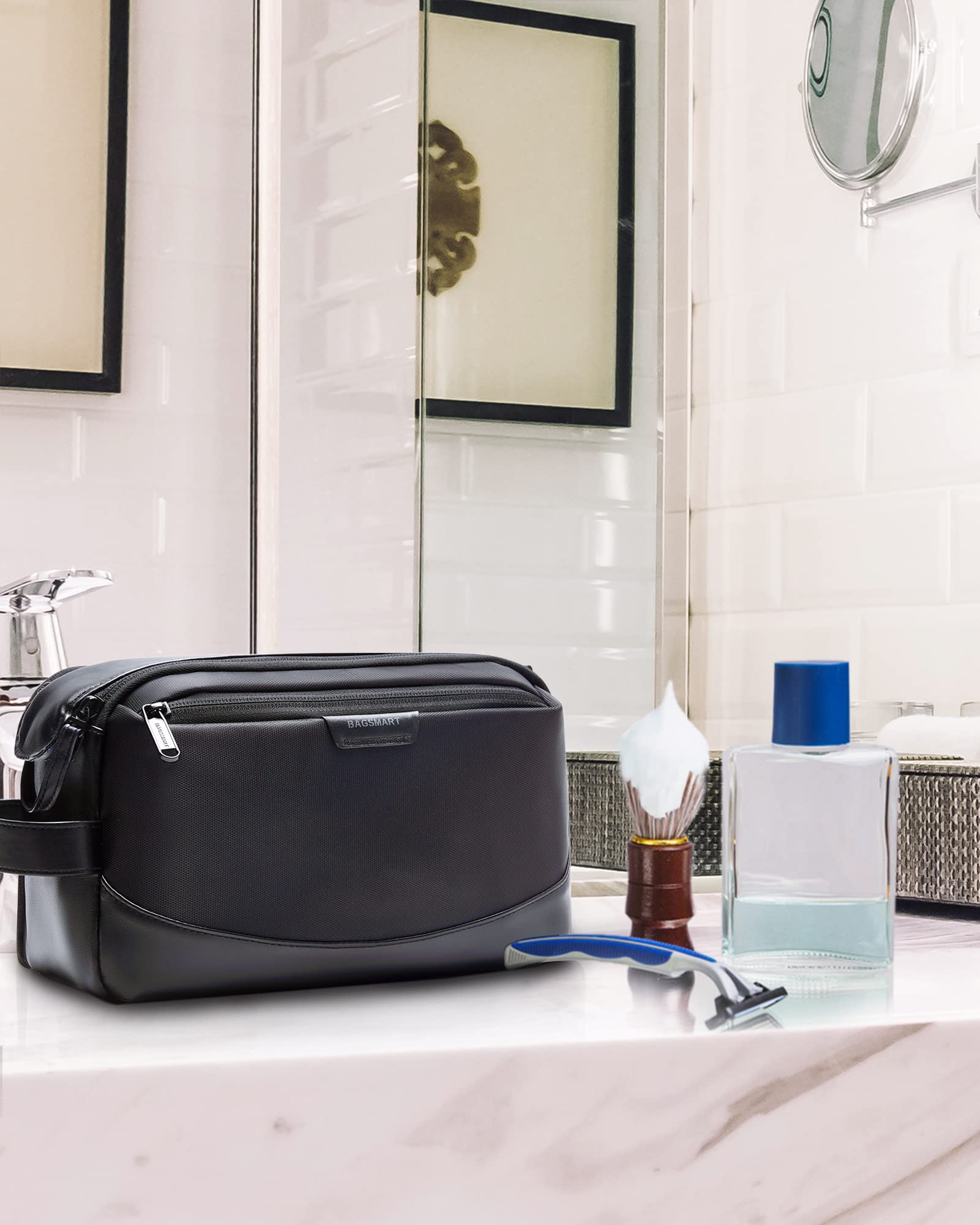 BAGSMART Toiletry Bag for Men | Large Travel Dopp Kit, Water-Resistant, Black