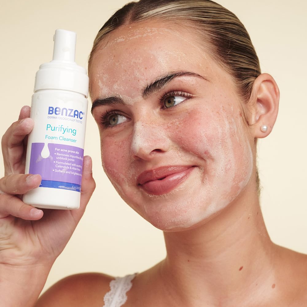 Benzac Daily Facial Foam Cleanser 130ml_AB – Oil-Control Foaming Cleanser for Oily/Combination Skin