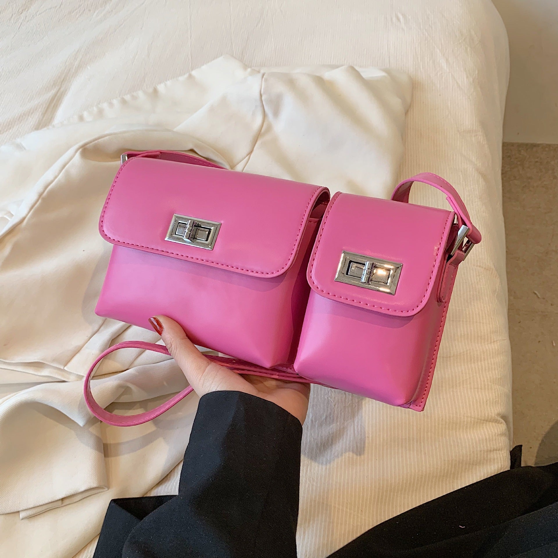 Women's Fashion Double Pocket Underarm Retro Shoulder Messenger Bag