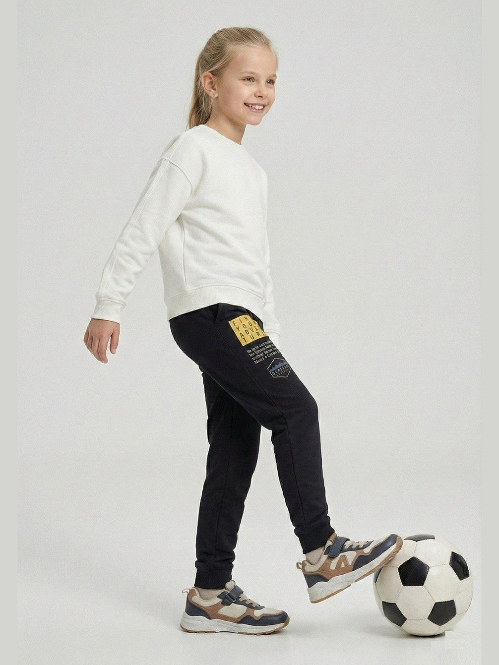 Adventure Mode Joggers – Black