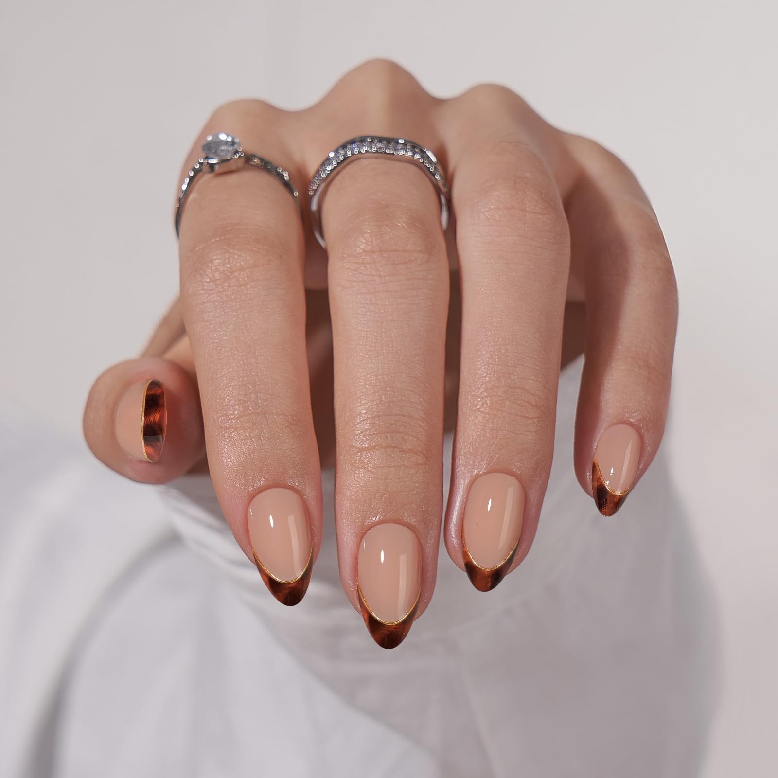 BTArtbox Press On Nails Short Almond - Tortoise Shell, Winter French Tip Press On Nails, Soft Gel Fake Nails Brown, Reusable Glue On Nails with Nail Glue in 16 Sizes, 32 Stick On Nail Kit