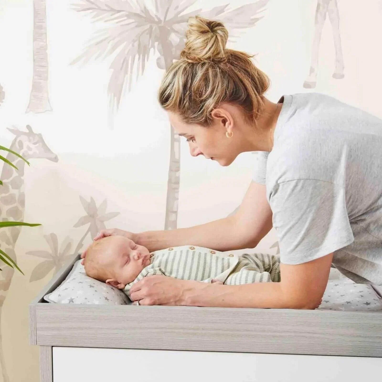 Ickle Bubba Pembrey Changing Unit & Chest - Ash Grey