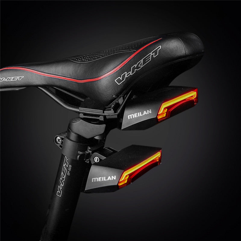 Bicycle Smart Brake Taillight Remote Control Steering USB Charging