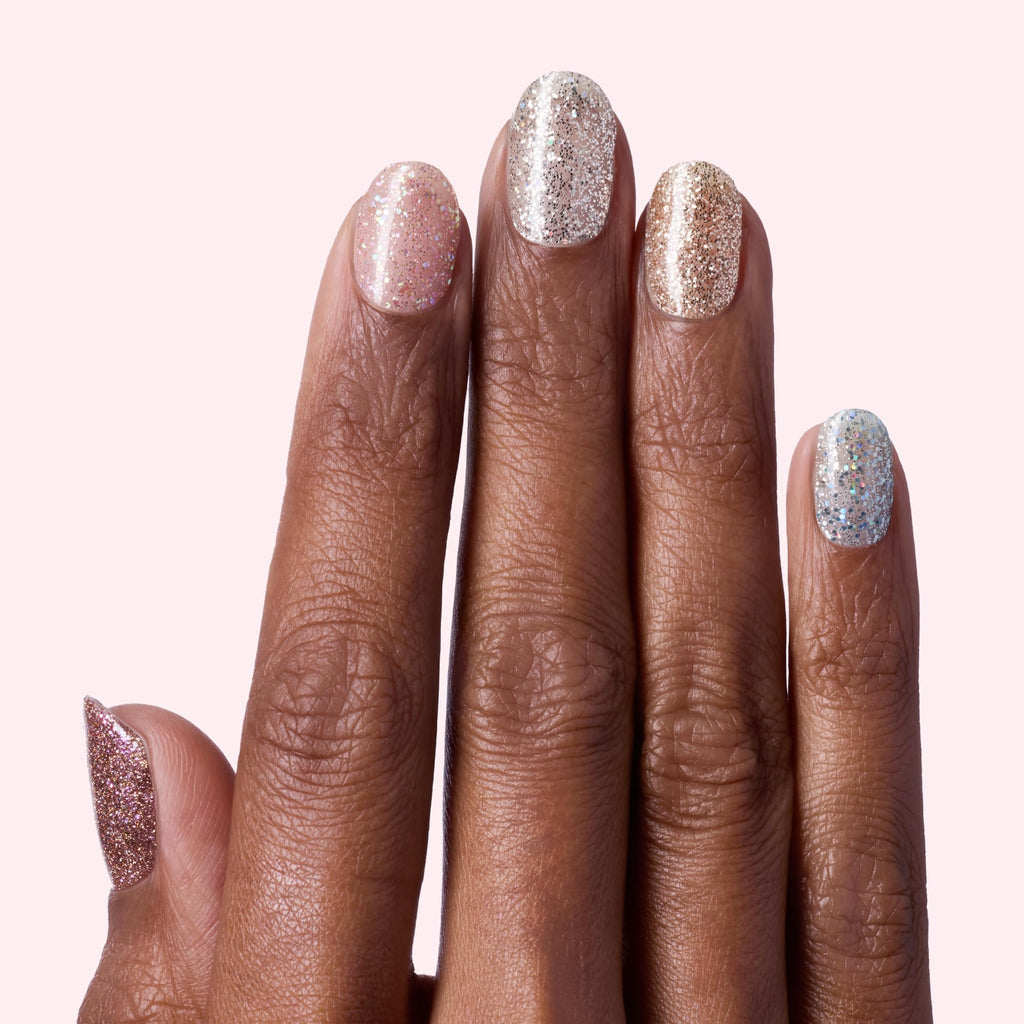 Dashing Diva Gloss Nail Strips 5-in-1 Kit – UV Free, Chip Resistant, 110 Wraps