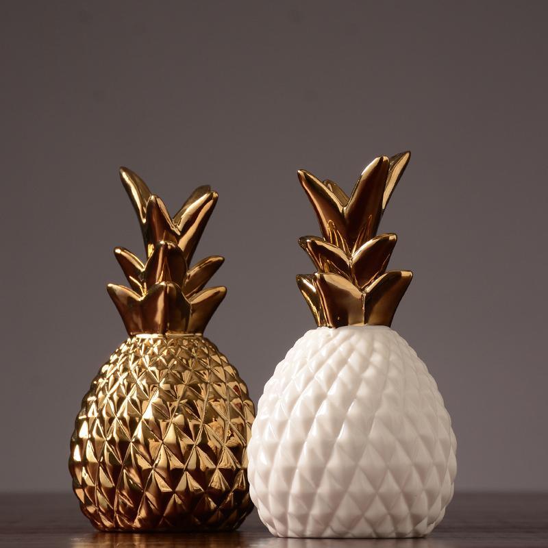 Decoration: Two Pineapples
