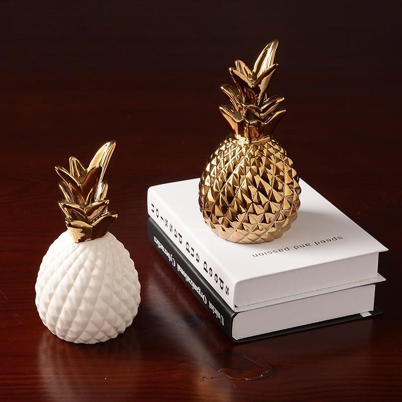 Decoration: Two Pineapples